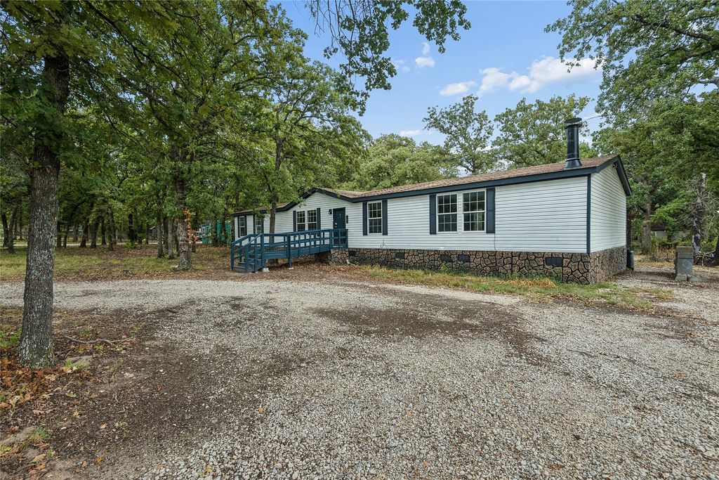 104 Arunda Court, Weatherford, TX 76085 — photo 2