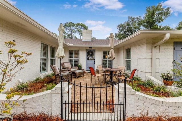 453 Boone Lane, Fairhope, AL 36532