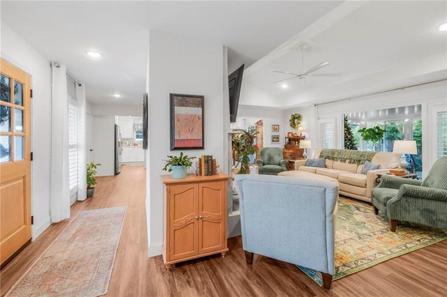 453 Boone Lane, Fairhope, AL 36532