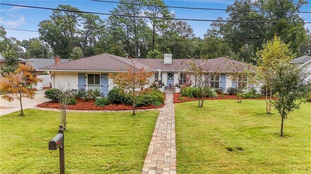 453 Boone Lane, Fairhope, AL 36532