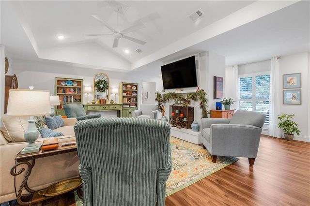 453 Boone Lane, Fairhope, AL 36532