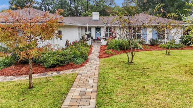 453 Boone Lane, Fairhope, AL 36532