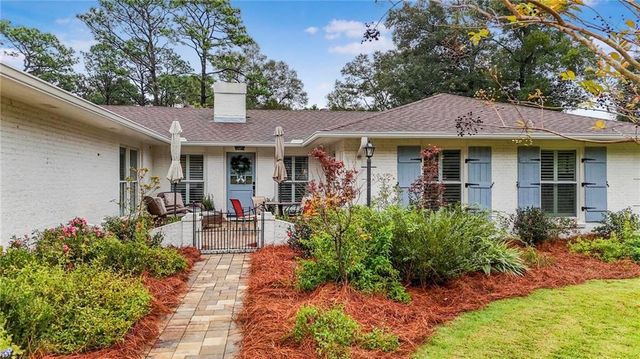 453 Boone Lane, Fairhope, AL 36532