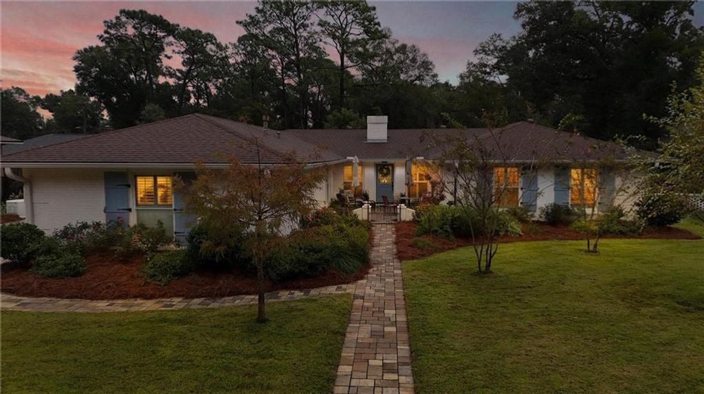 453 Boone Lane, Fairhope, AL 36532