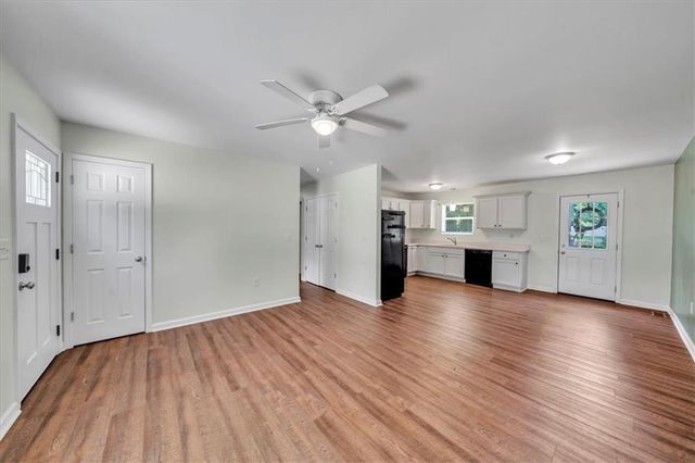 160 Oak Drive, Athens, GA 30605