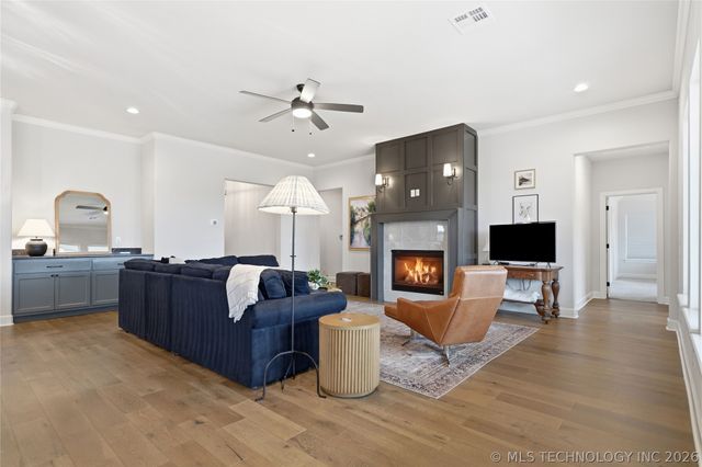 16713 S 1st East Avenue, Glenpool, OK 74033