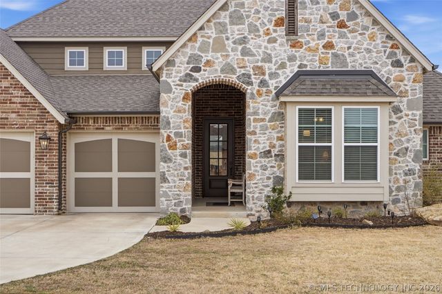 16713 S 1st East Avenue, Glenpool, OK 74033