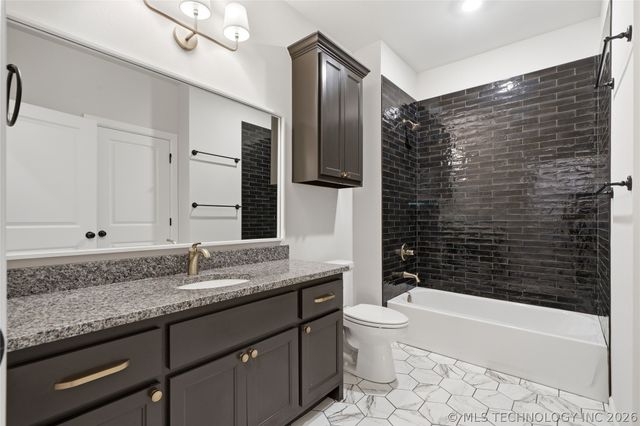 16713 S 1st East Avenue, Glenpool, OK 74033