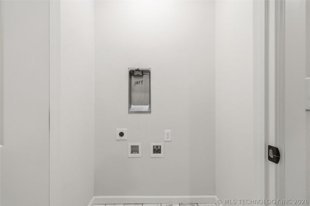 16713 S 1st East Avenue, Glenpool, OK 74033