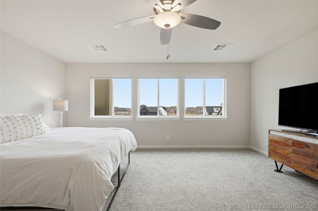 16713 S 1st East Avenue, Glenpool, OK 74033