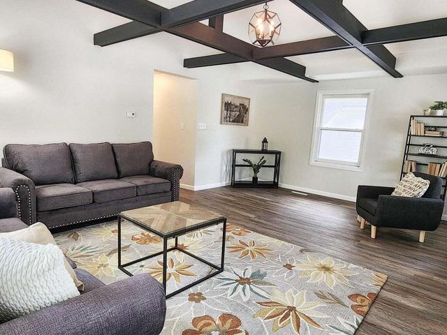 111 Walnut STREET, Delavan, WI 53115