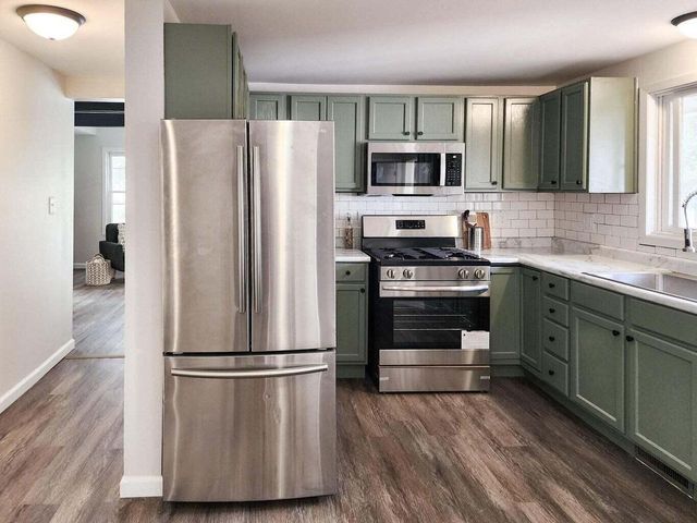 111 Walnut STREET, Delavan, WI 53115