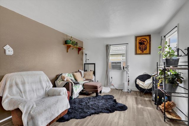 423 E Walton Ave, Spokane, WA 99207