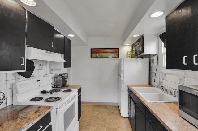 423 E Walton Ave, Spokane, WA 99207