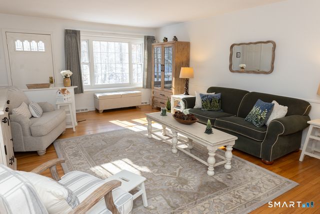 65 Main Street 21, Essex, CT 06442