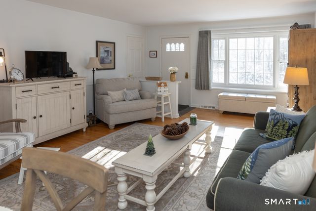 65 Main Street 21, Essex, CT 06442