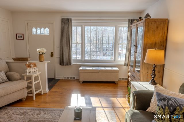 65 Main Street 21, Essex, CT 06442