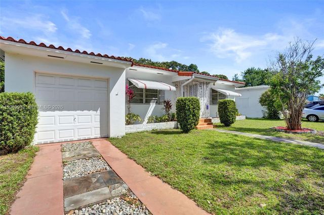 221 NE 48th Ter, Miami, FL 33137