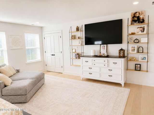 5 Blue Heron Lane, West Creek, NJ 08092