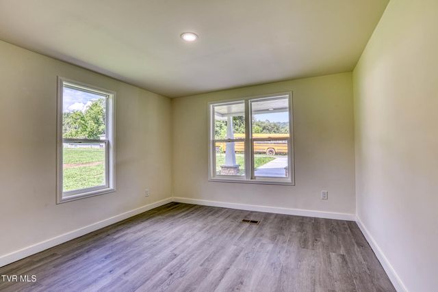 119 Elbow City Road, Rogersville, TN 37857