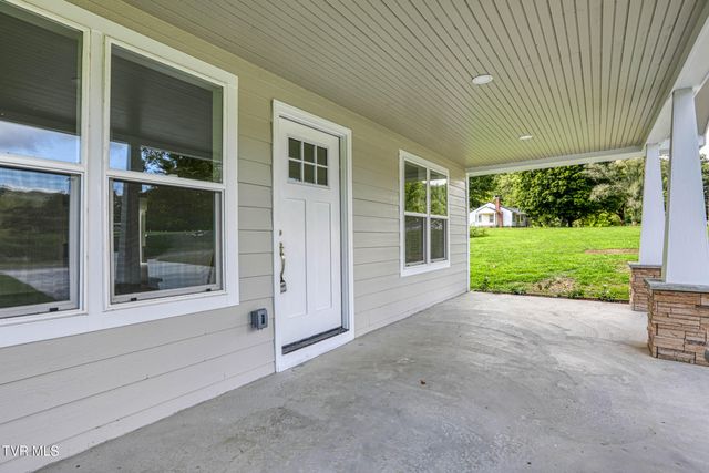 119 Elbow City Road, Rogersville, TN 37857