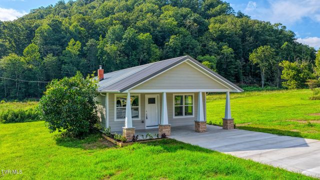 119 Elbow City Road, Rogersville, TN 37857