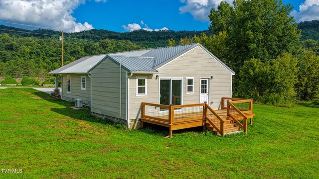 119 Elbow City Road, Rogersville, TN 37857