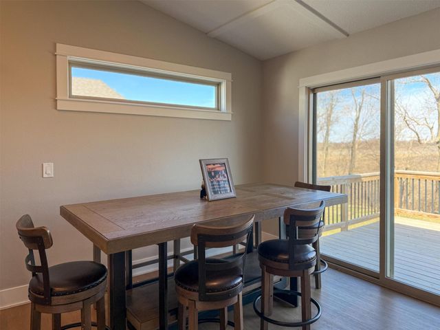 605 E Vista Lake Avenue, Polk City, IA 50226