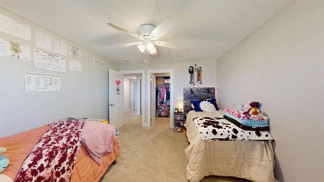 605 E Vista Lake Avenue, Polk City, IA 50226