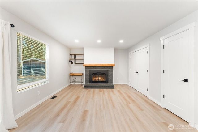 5421 James Place SE, Auburn, WA 98092