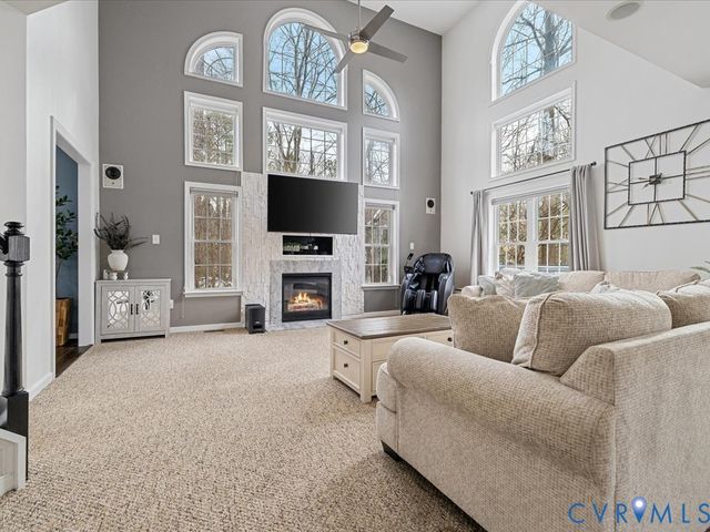 1213 Walthall Creek Dr, South Chesterfield, VA 23834