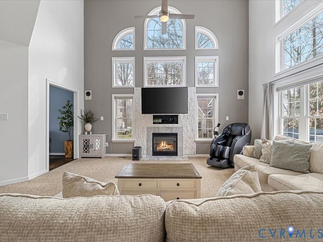 1213 Walthall Creek Dr, South Chesterfield, VA 23834