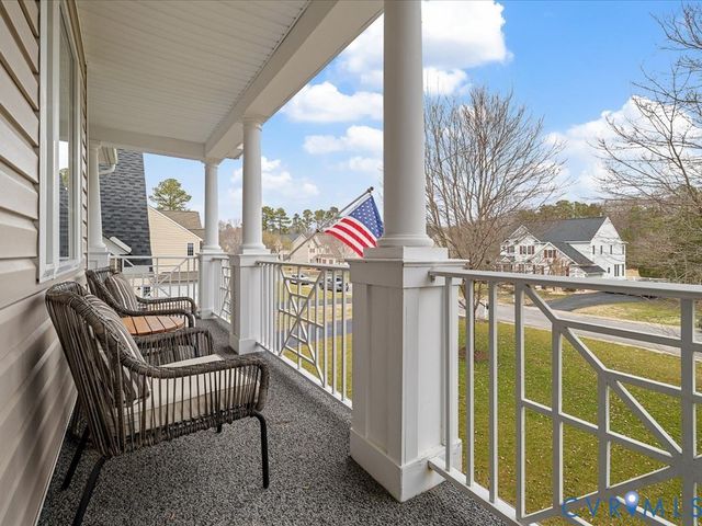 1213 Walthall Creek Dr, South Chesterfield, VA 23834