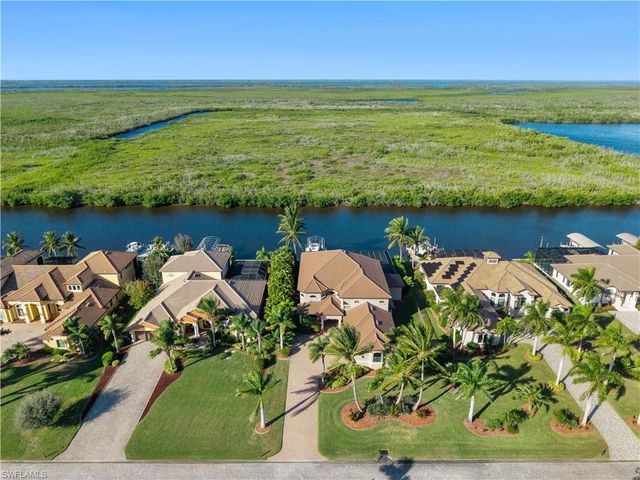 848 W Cape Estates CIR, Cape Coral, FL 33993