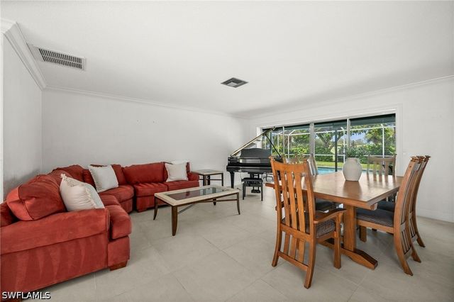 421 Palm River BLVD, Naples, FL 34110