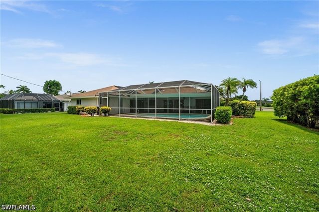 421 Palm River BLVD, Naples, FL 34110