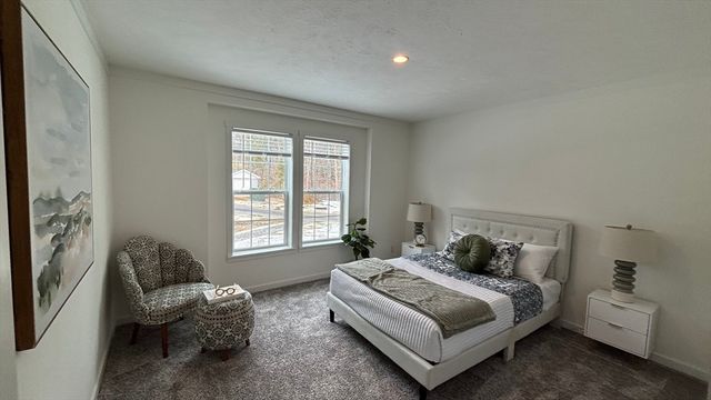 6 Berry Farms Road 6, Sturbridge, MA 01566