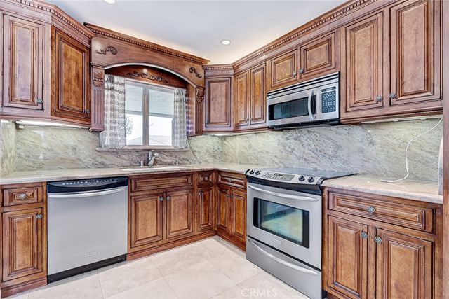 22937 Nadine Circle B, Torrance, CA 90505