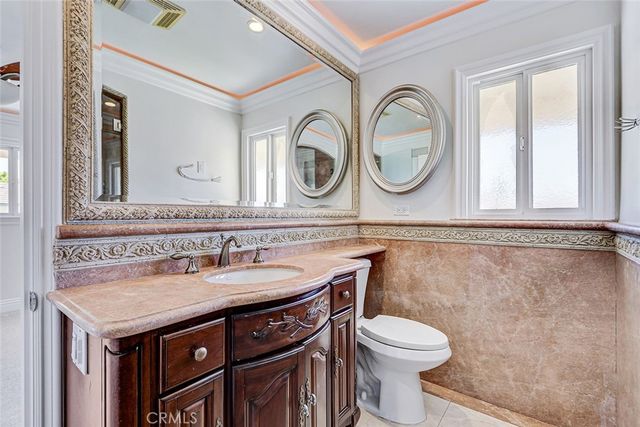 22937 Nadine Circle B, Torrance, CA 90505