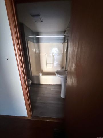 421 N Magnolia street, Perryville, AR 72126