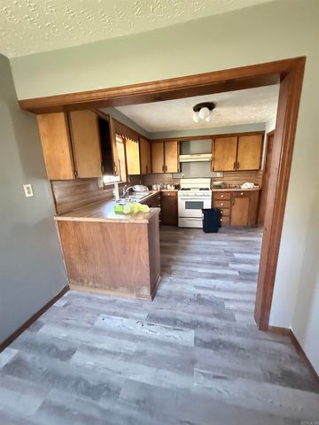 421 N Magnolia street, Perryville, AR 72126