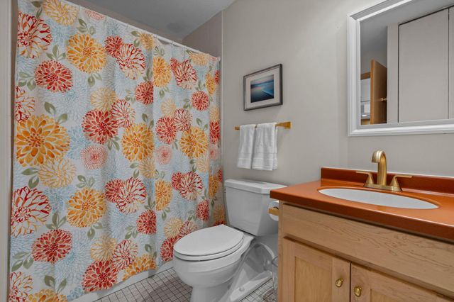 2885 Knox Avenue S 605, Minneapolis, MN 55408