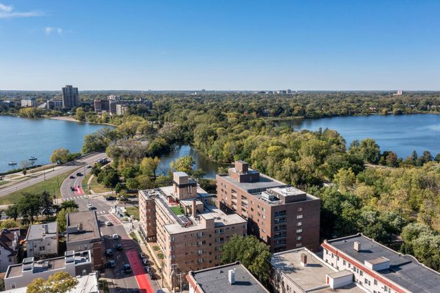 2885 Knox Avenue S 605, Minneapolis, MN 55408