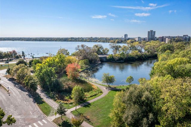 2885 Knox Avenue S 605, Minneapolis, MN 55408