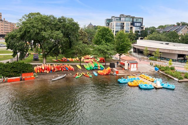 2885 Knox Avenue S 605, Minneapolis, MN 55408