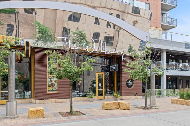 2885 Knox Avenue S 605, Minneapolis, MN 55408