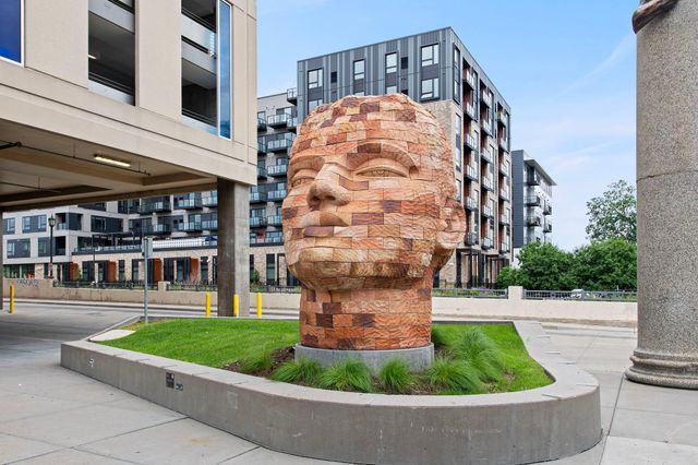 2885 Knox Avenue S 605, Minneapolis, MN 55408