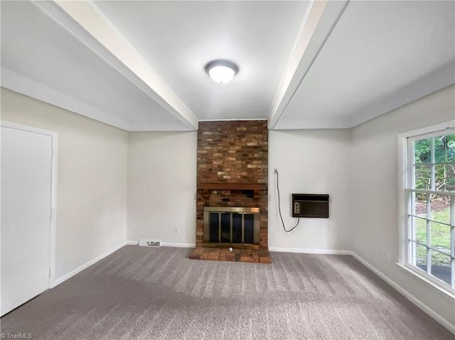4122 Donegal Drive, Greensboro, NC 27406