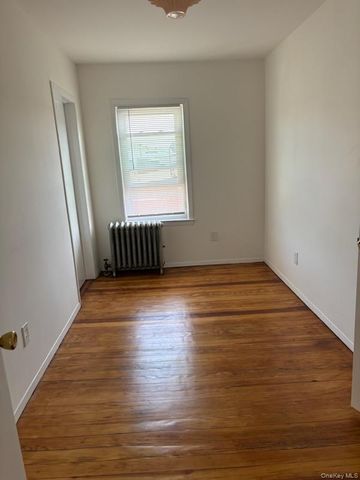 2235 Jericho Turnpike Apt 2, Garden City Park, NY 11040