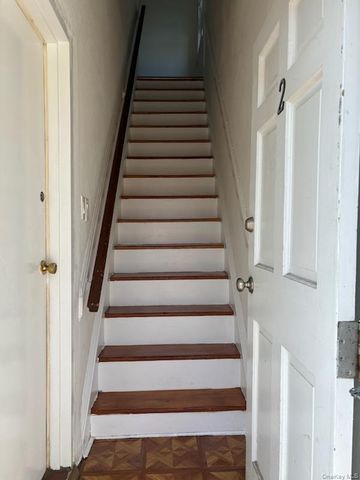 2235 Jericho Turnpike Apt 2, Garden City Park, NY 11040